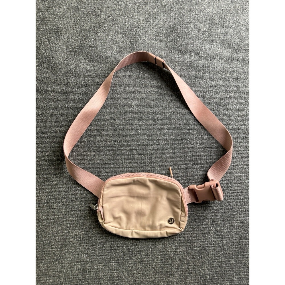 Womens Lululemon Belt Bag Pink Beige Crossbody Waist Pack, Size One Size